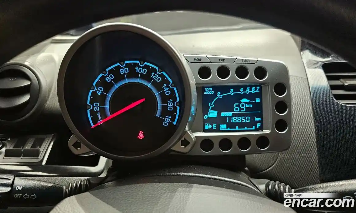 Chevrolet Spark 2012 1.0 Автомат в Москве № 36682, фото 7