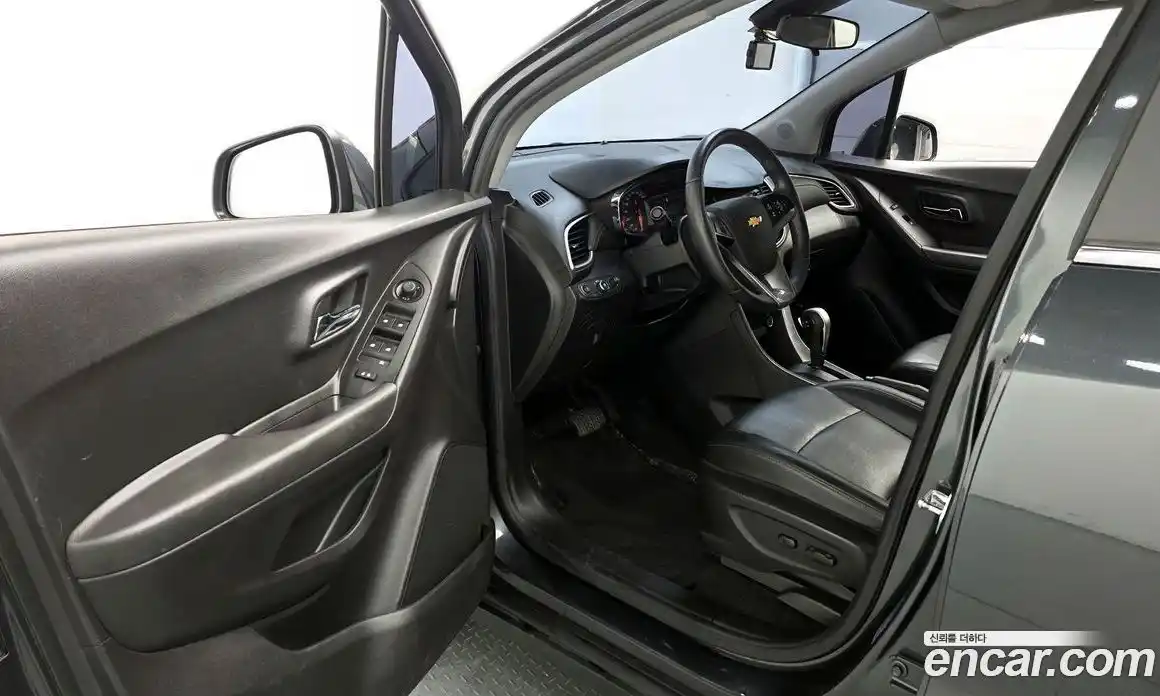 Chevrolet Trax 2018 1.4 Автомат в Москве № 36700, фото 10