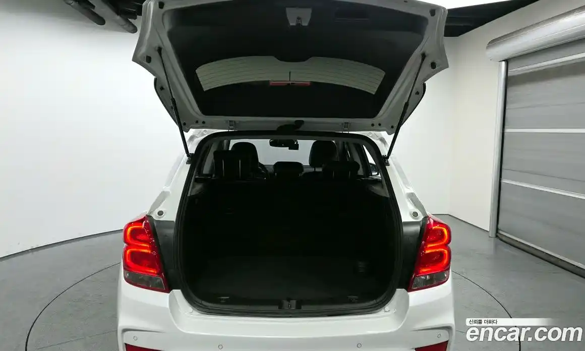 Chevrolet Trax 2017 1.6 Автомат в Москве № 36783, фото 7