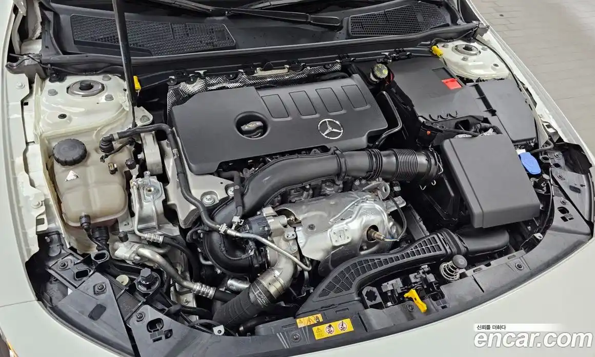 Mercedes-Benz CLA-Class 2023 2.0 Автомат в Москве № 369904, фото 6