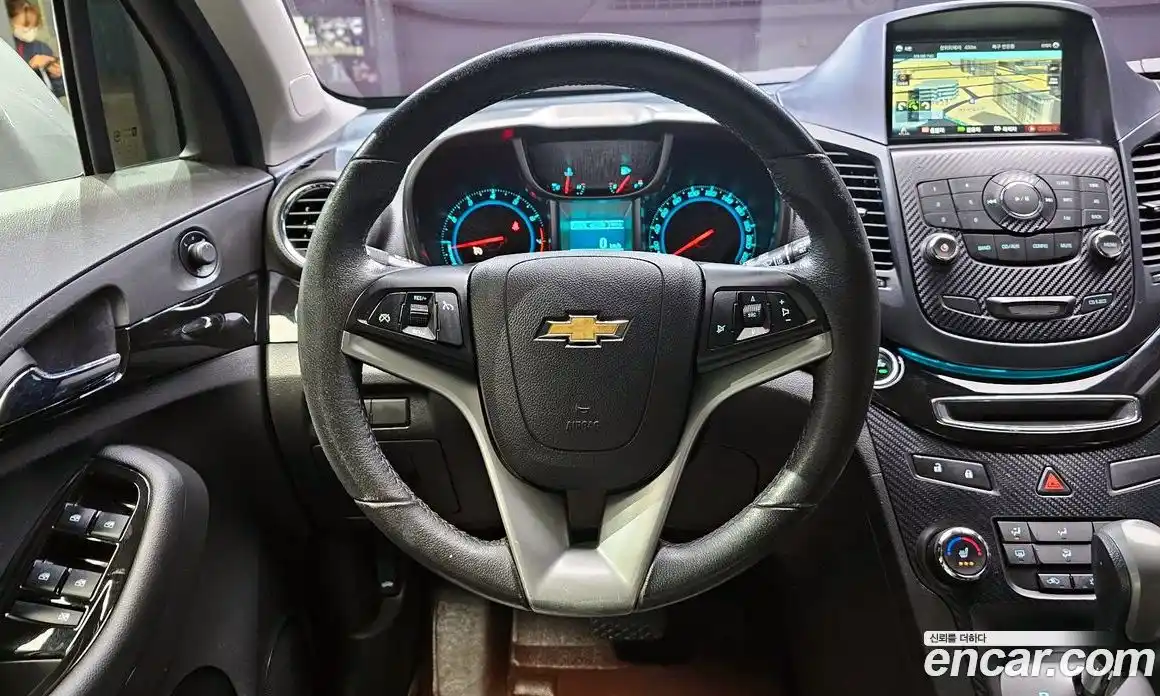 Chevrolet Orlando 2015 2.0 Автомат в Москве № 37654, фото 13