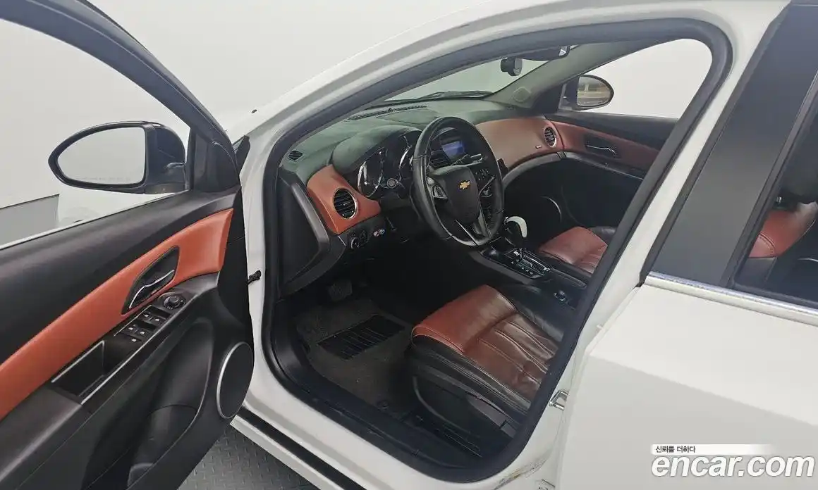 Chevrolet Cruze 2011 2.0 Автомат в Москве № 38241, фото 13