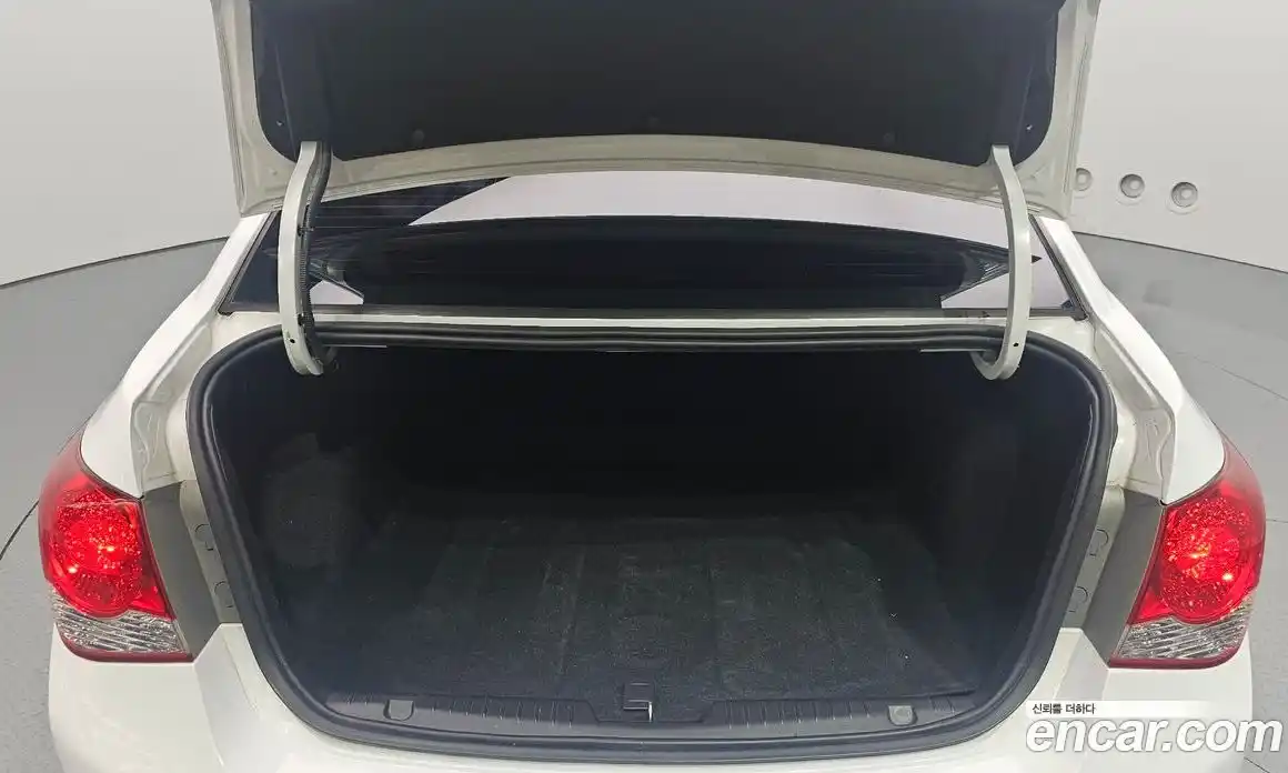 Chevrolet Cruze 2011 2.0 Автомат в Москве № 38241, фото 16