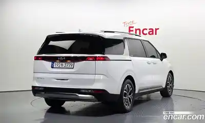 Kia Canival 2023 2.2 Автомат в Москве № 384811, миниатюра 2