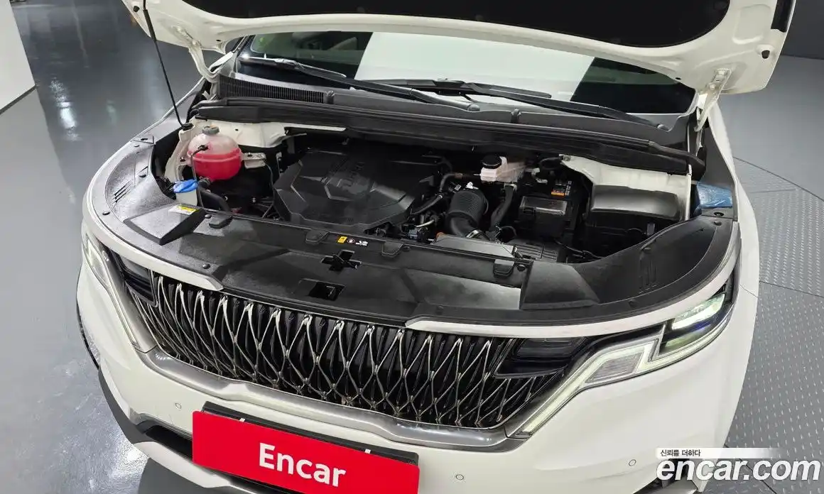 Kia Canival 2023 2.2 Автомат в Москве № 384811, фото 6