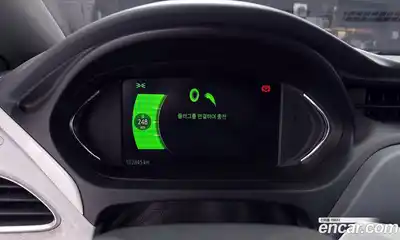 Chevrolet Bolt EV 2019 0.2 Автомат в Москве № 38508, миниатюра 8