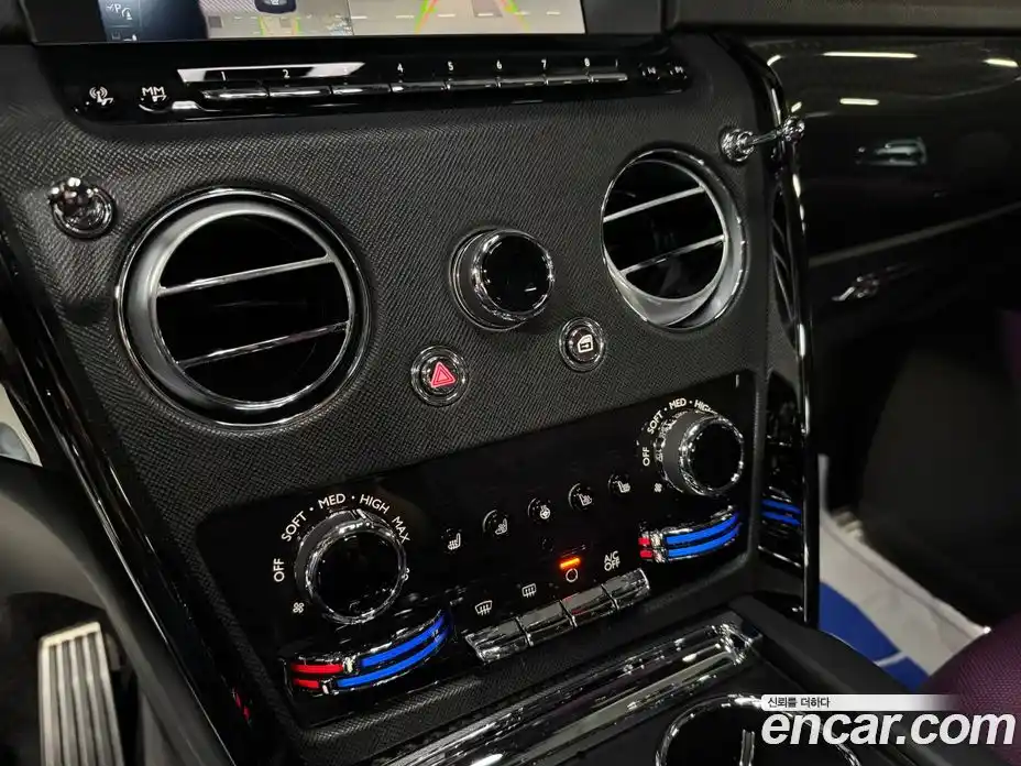 Rolls-Royce Cullinan 2021 6.7 Автомат в Москве № 388158, фото 9