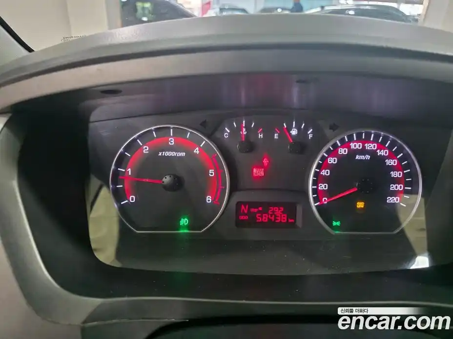 SsangYong Korando 2012 2.0 Автомат в Москве № 389178, фото 12