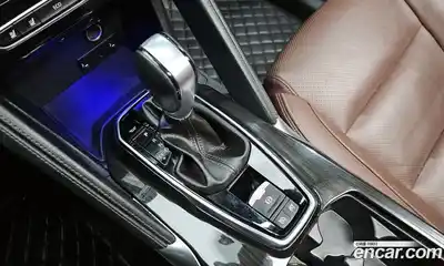 Renault QM6 2019 2.0 Автомат в Москве № 399472, миниатюра 9