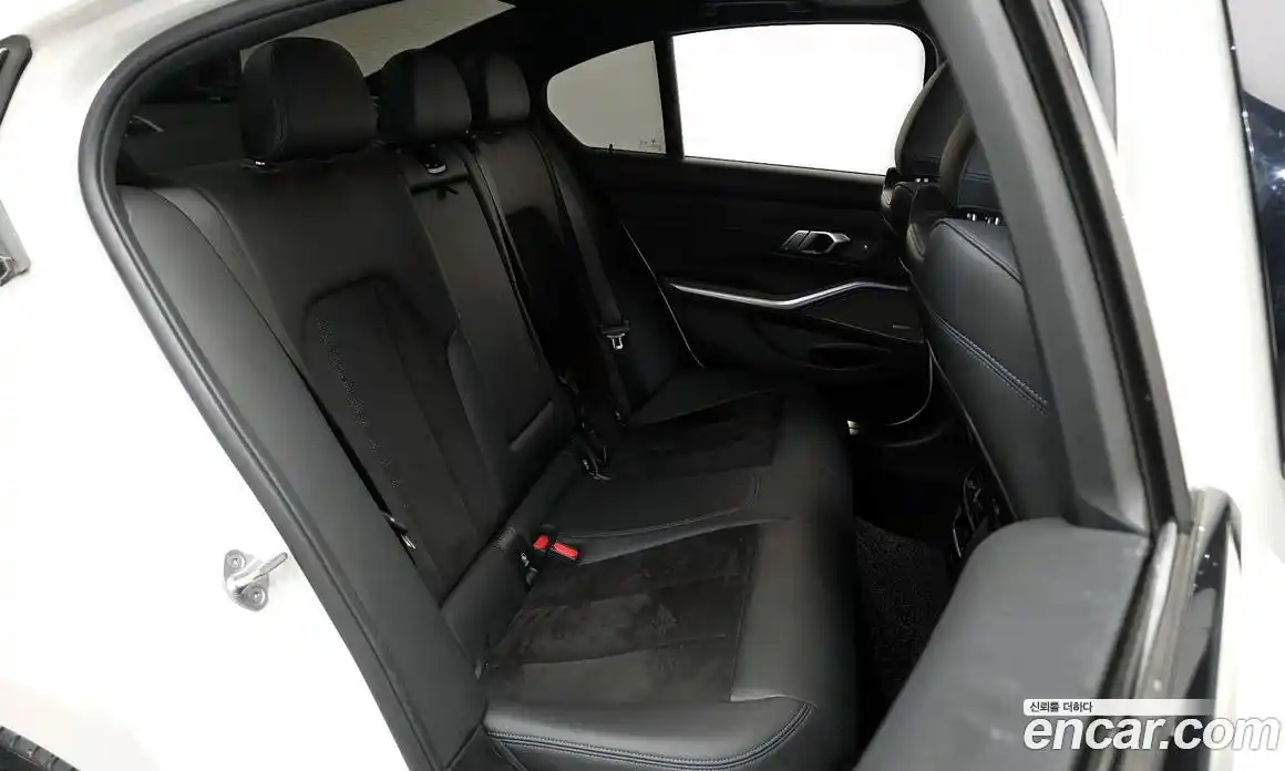 BMW 3-Series 2021 2.0 Автомат в Москве № 407479, фото 12