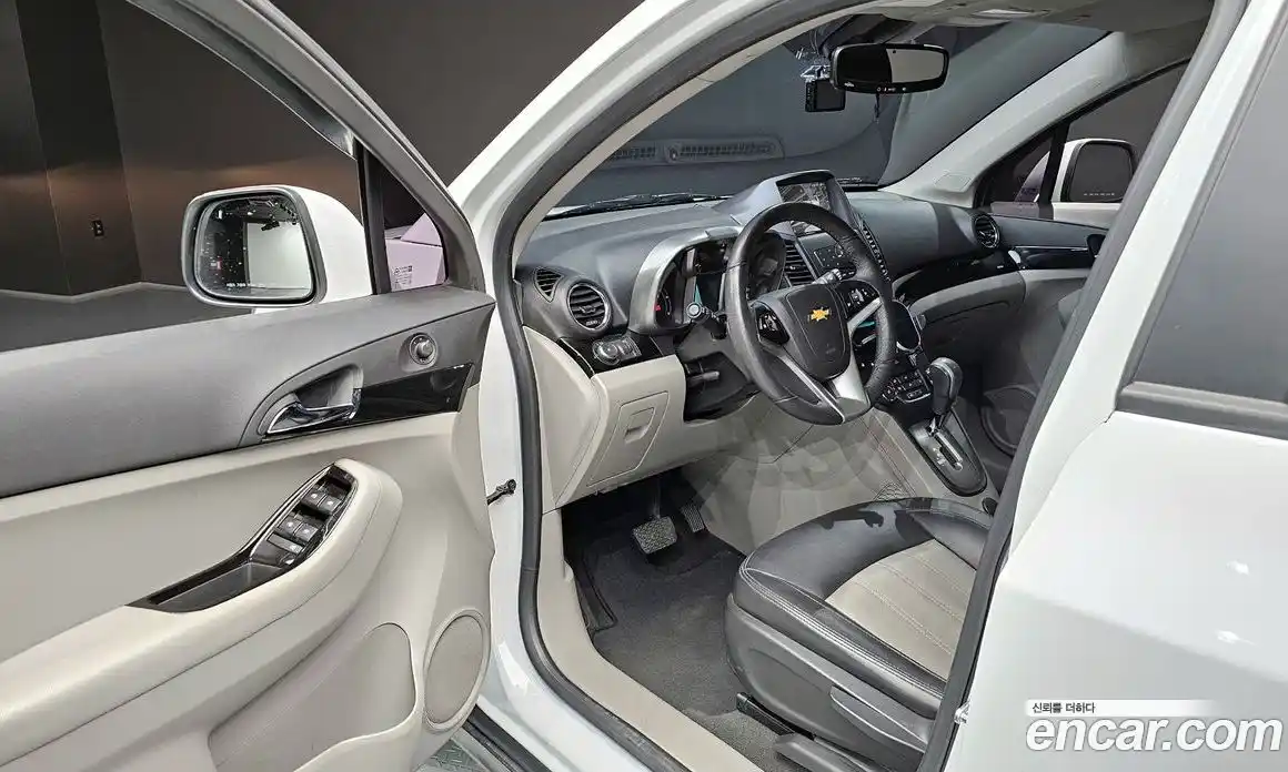 Chevrolet Orlando 2015 2.0 Автомат в Москве № 41942, фото 14