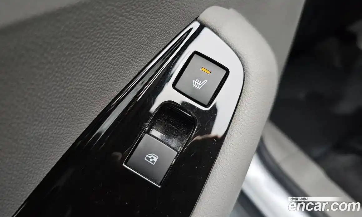 Chevrolet Orlando 2015 2.0 Автомат в Москве № 41942, фото 7