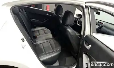 Kia K3 2013 1.6 Автомат в Москве № 50892, миниатюра 12