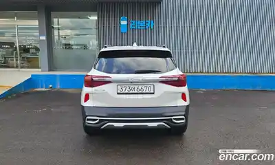 Kia Seltos 2023 1.6 Автомат в Москве № 52859, миниатюра 5