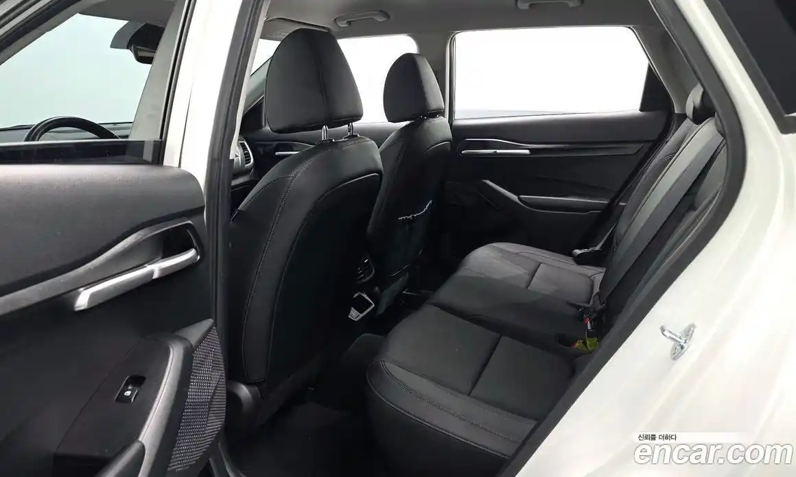 Kia Seltos 2023 1.6 Автомат в Москве № 55587, фото 12