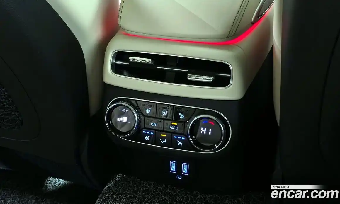 Genesis GV70 2024 2.5 Автомат в Москве № 57416, фото 19