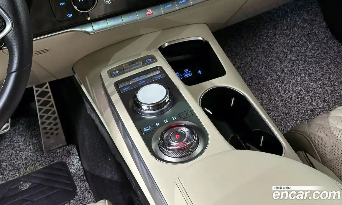 Genesis GV70 2024 2.5 Автомат в Москве № 57416, фото 9