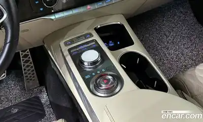 Genesis GV70 2024 2.5 Автомат в Москве № 57416, миниатюра 9