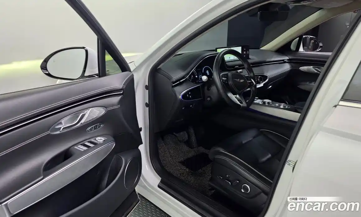 Genesis GV70 2022 0.1 Автомат в Москве № 58454, фото 16