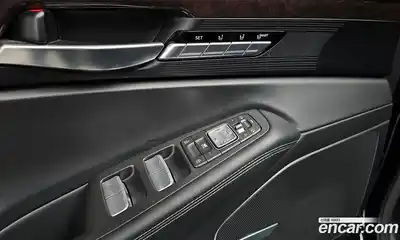 Genesis EQ900 2017 3.8 Автомат в Москве № 58487, миниатюра 7