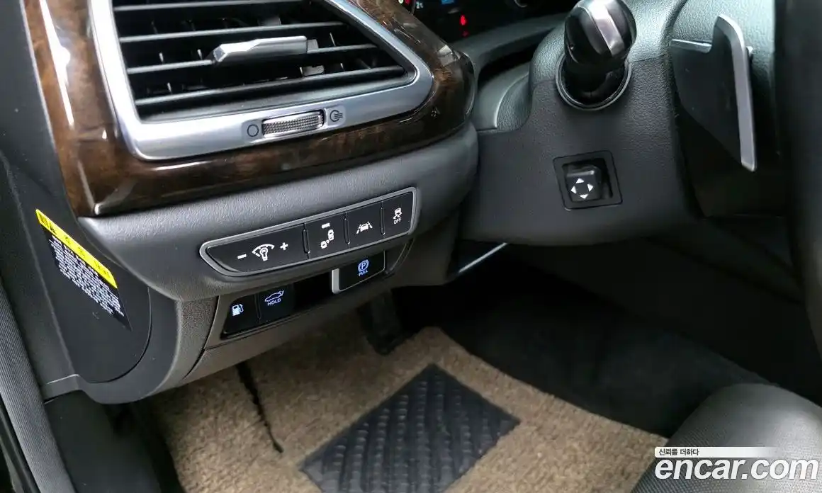 Genesis G90 2019 3.8 Автомат в Москве № 59108, фото 17