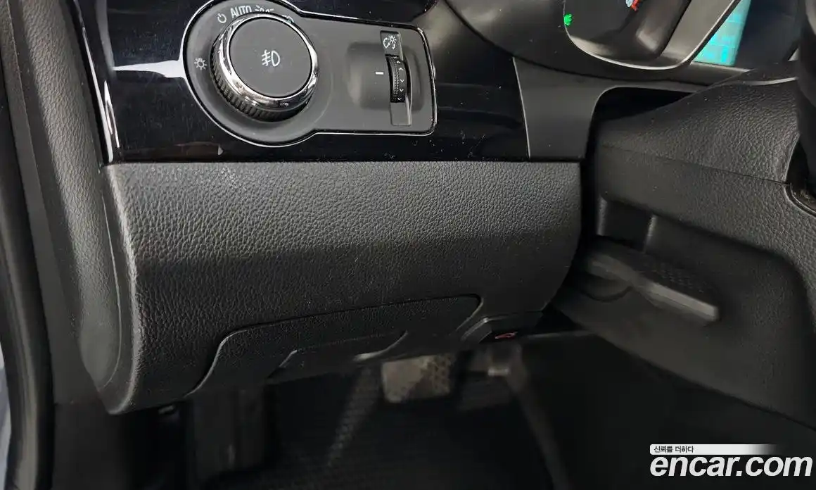 Chevrolet Orlando 2015 2.0 Автомат в Москве № 81302, фото 3