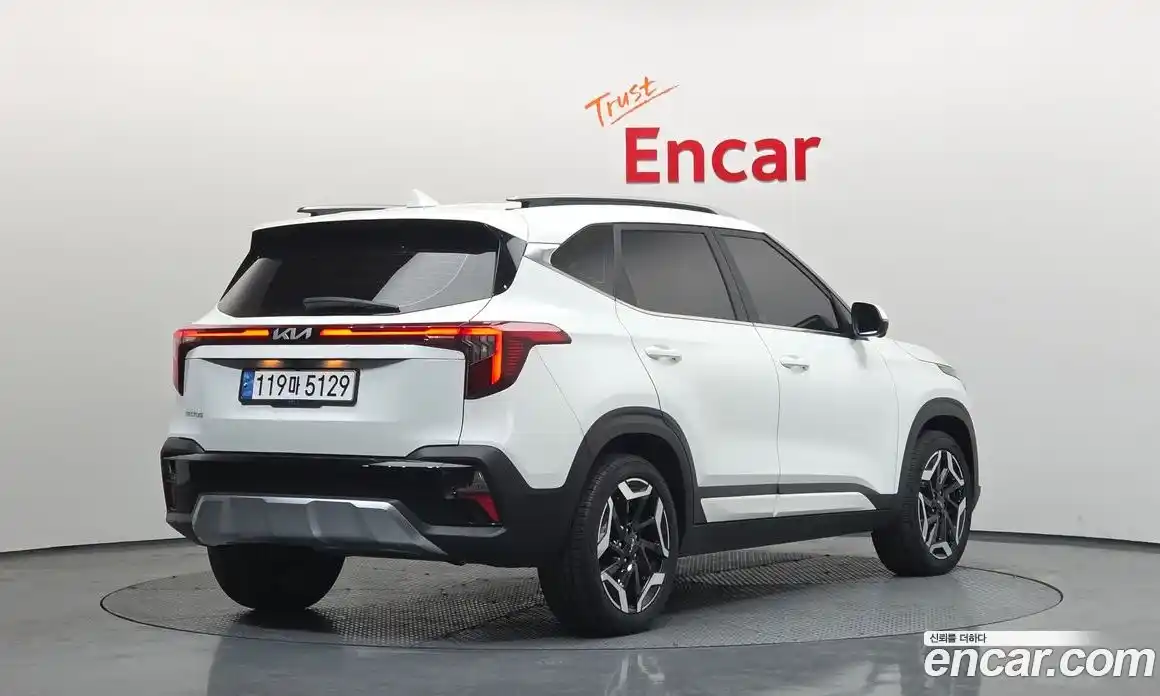 Kia Seltos 2024 1.6 Автомат в Москве № 9744, фото 11