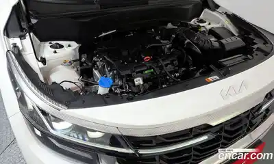 Kia Seltos 2024 1.6 Автомат в Москве № 9744, миниатюра 5