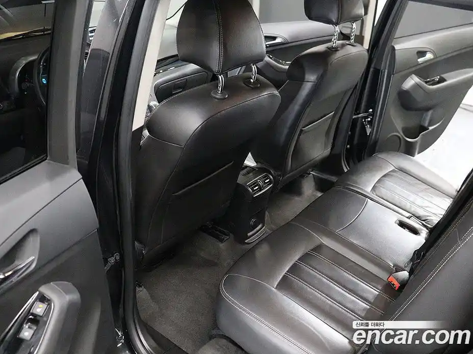 Chevrolet Orlando 2016 1.6 Автомат в Москве № 97916, фото 16