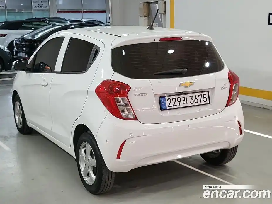 Chevrolet Spark 2016 1.0 Автомат в Москве № 104341, фото 4