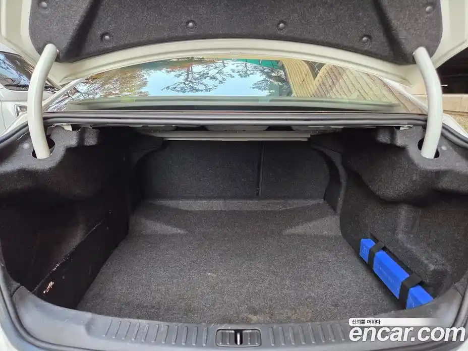 Chevrolet Malibu 2015 2.0 Автомат в Москве № 105433, фото 18