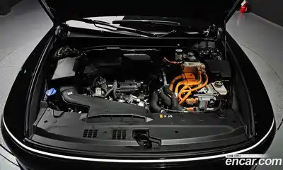 Hyundai Grandeur 2023 1.6 Автомат в Москве № 107930, миниатюра 6