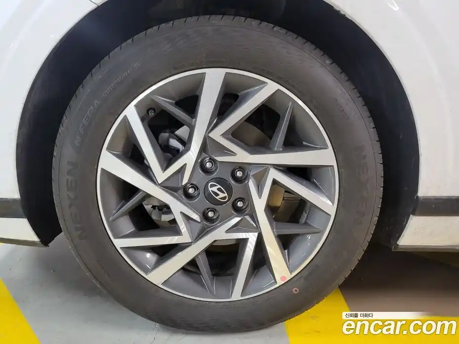 Hyundai Grandeur 2025 1.6 Автомат в Москве № 108100, фото 19