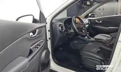 Hyundai Kona 2022 1.6 Автомат в Москве № 108692, миниатюра 10