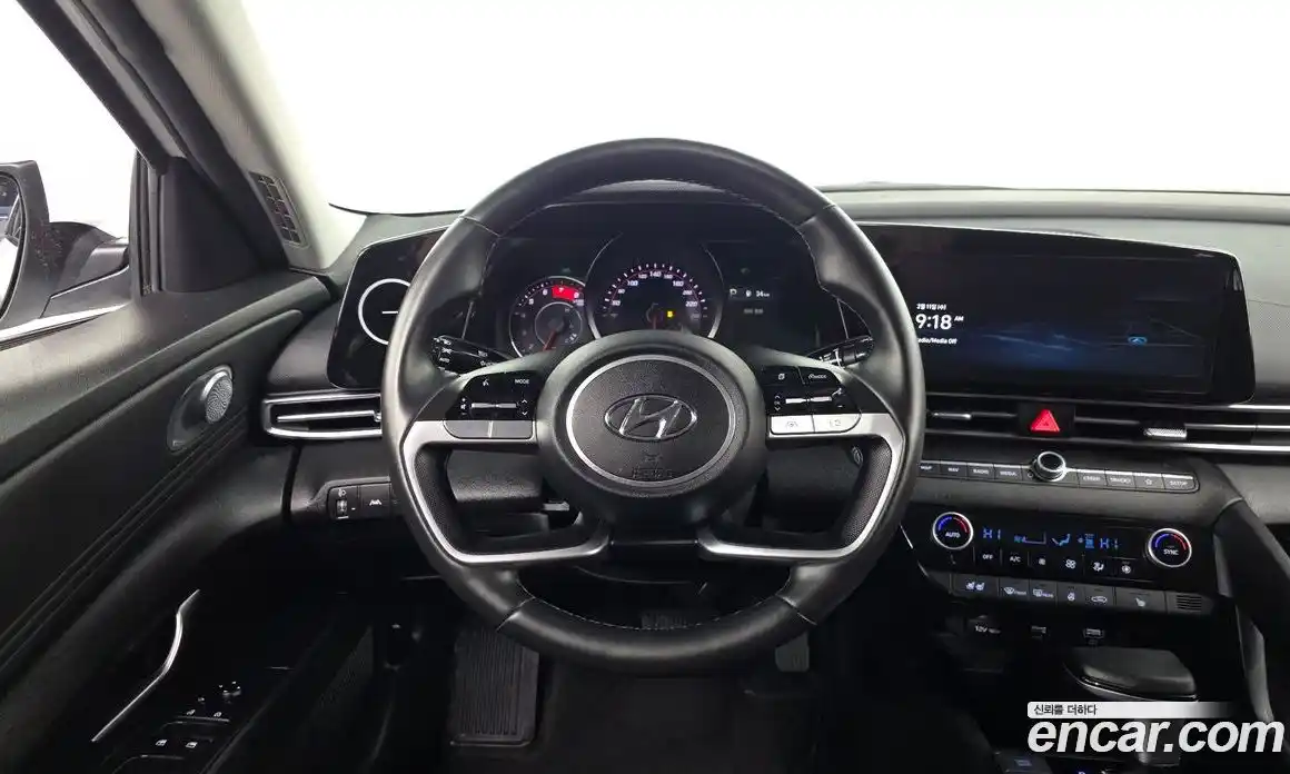 Hyundai Avante 2021 1.6 Автомат в Москве № 108728, фото 15