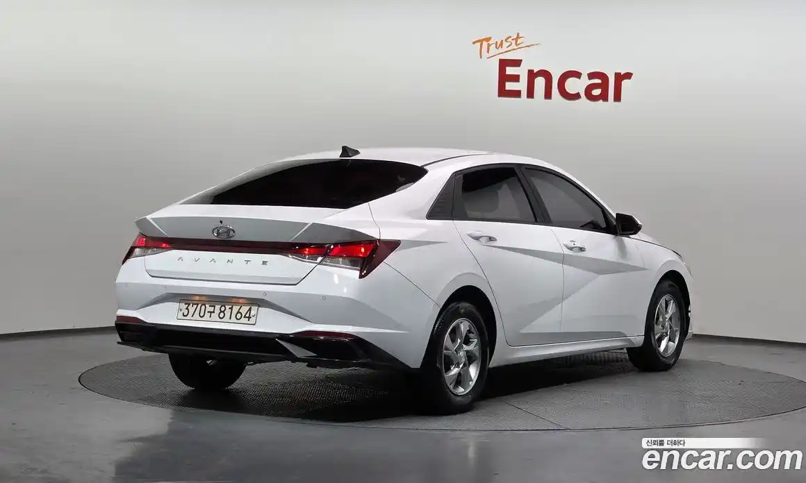 Hyundai Avante 2021 1.6 Автомат в Москве № 108728, фото 3