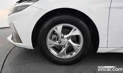 Hyundai Avante 2021 1.6 Автомат в Москве № 108728, миниатюра 5