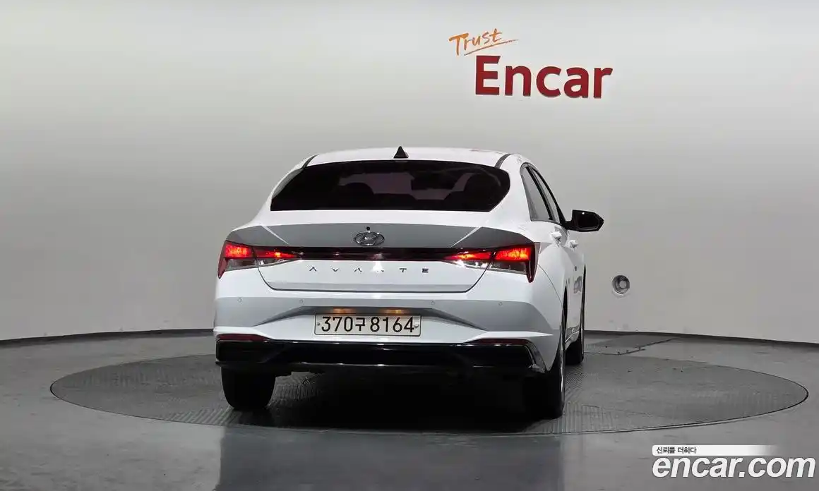 Hyundai Avante 2021 1.6 Автомат в Москве № 108728, фото 7