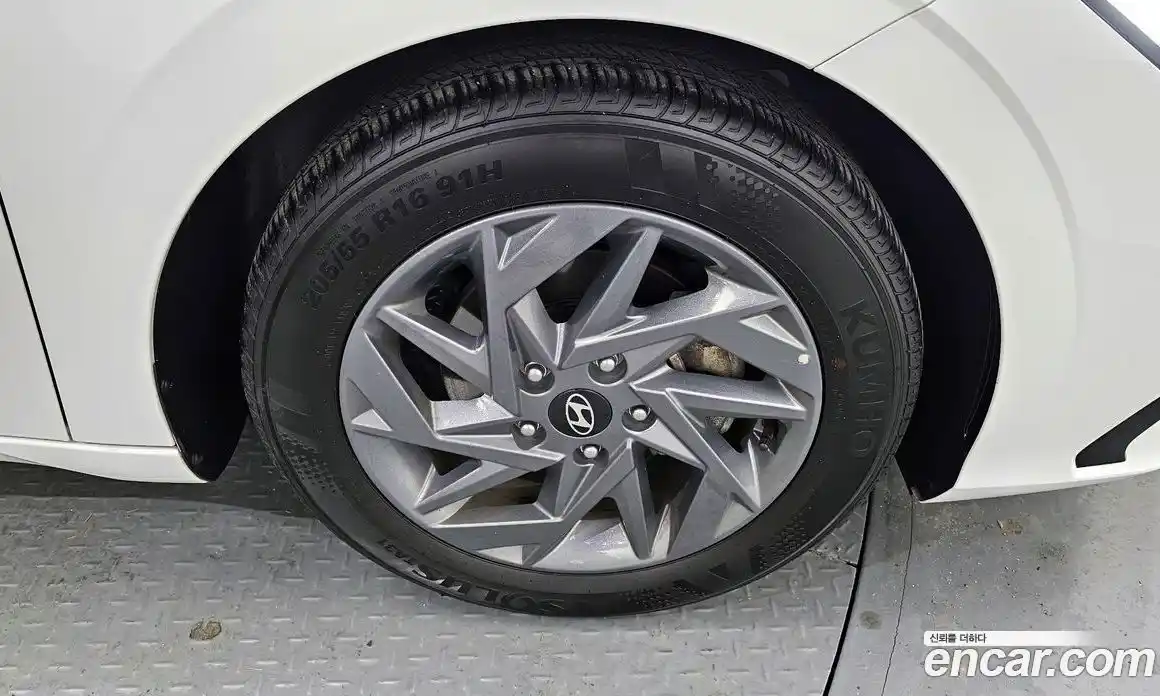 Hyundai Avante 2024 1.6 Автомат в Москве № 109784, фото 5