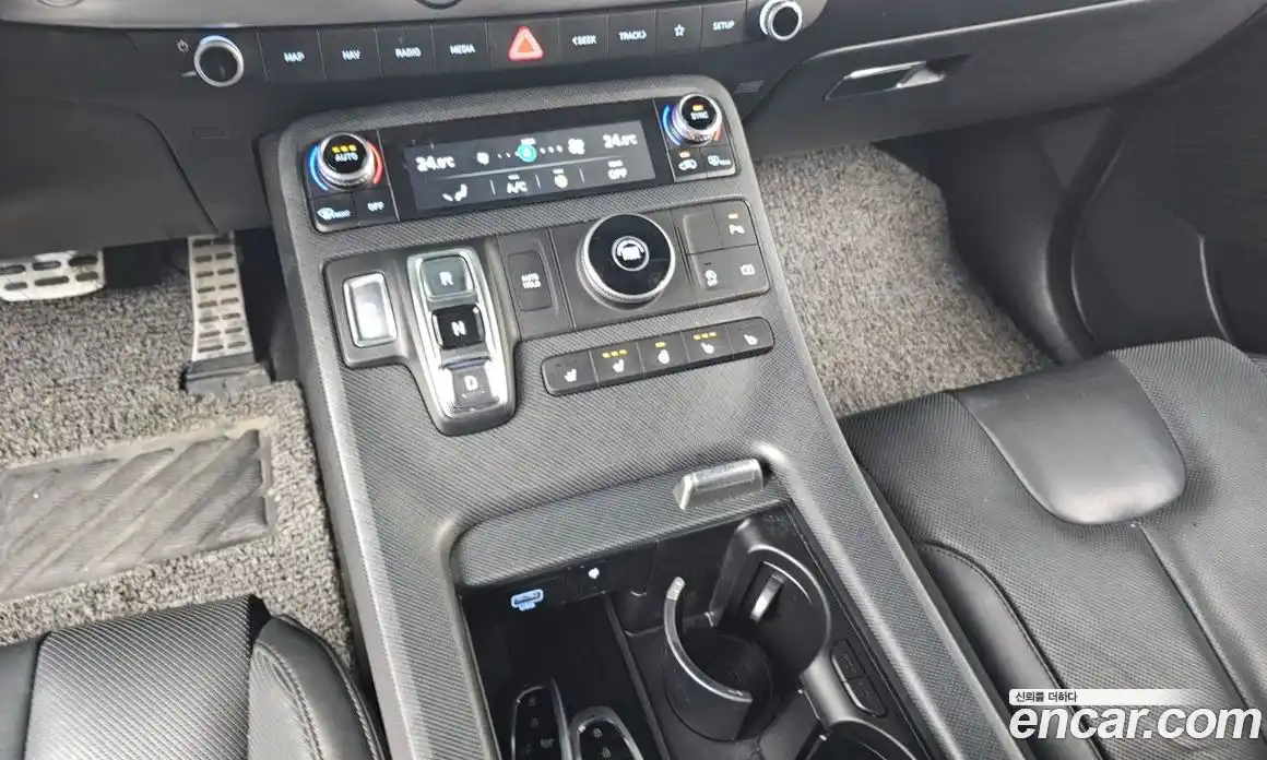 Hyundai Palisade 2024 2.2 Автомат в Москве № 112668, фото 19