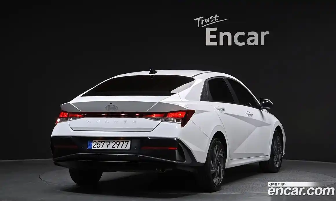 Hyundai Avante 2024 1.6 Автомат в Москве № 113254, фото 13