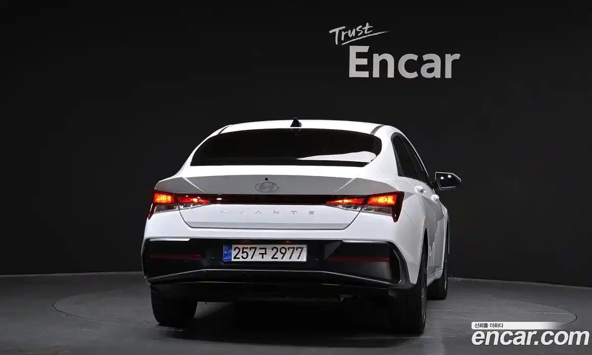 Hyundai Avante 2024 1.6 Автомат в Москве № 113254, фото 15