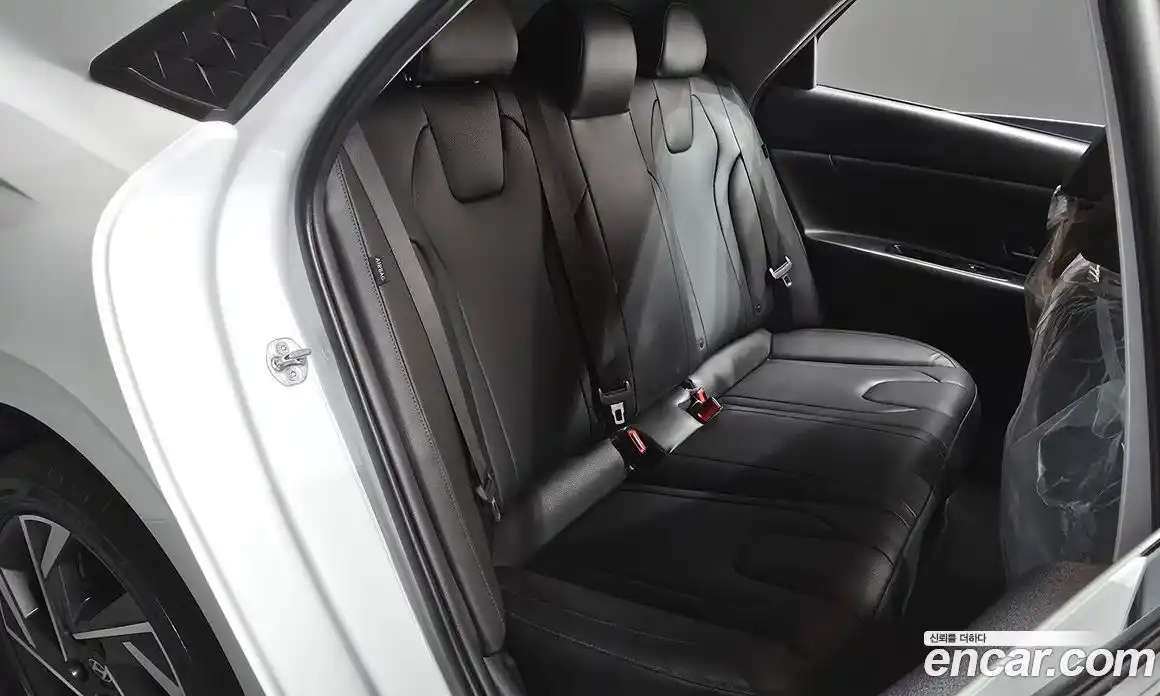 Hyundai Avante 2024 1.6 Автомат в Москве № 113254, фото 4