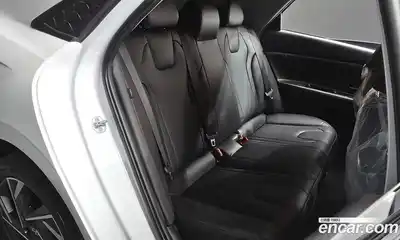 Hyundai Avante 2024 1.6 Автомат в Москве № 113254, миниатюра 4