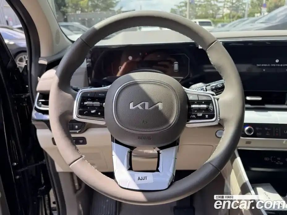 Kia Canival 2025 3.5 Автомат в Москве № 113937, фото 13