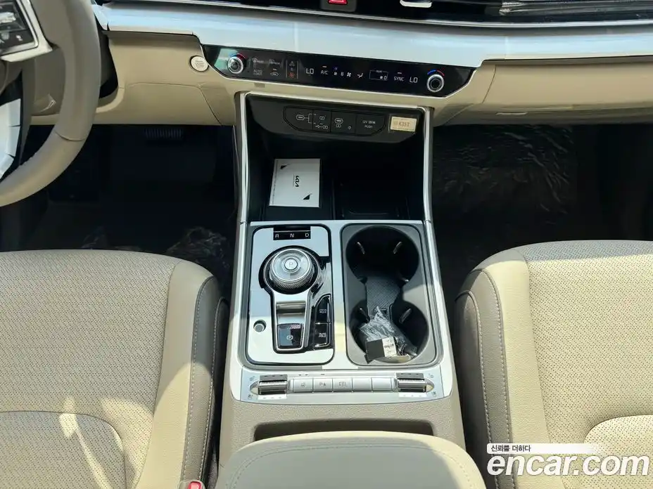 Kia Canival 2025 3.5 Автомат в Москве № 113937, фото 15