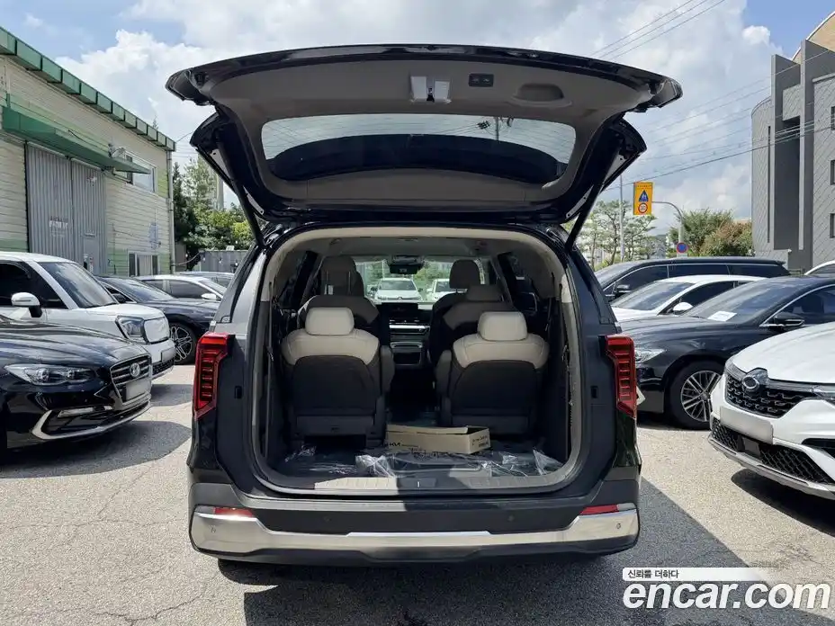 Kia Canival 2025 3.5 Автомат в Москве № 113937, фото 19