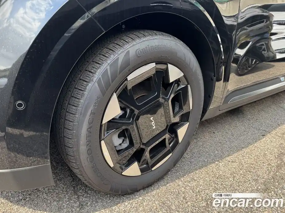 Kia Canival 2025 3.5 Автомат в Москве № 113937, фото 6