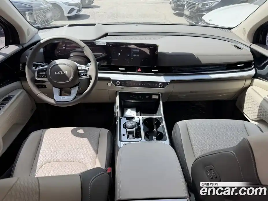 Kia Canival 2025 3.5 Автомат в Москве № 113937, фото 7