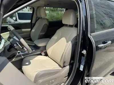 Kia Canival 2025 3.5 Автомат в Москве № 113937, миниатюра 10